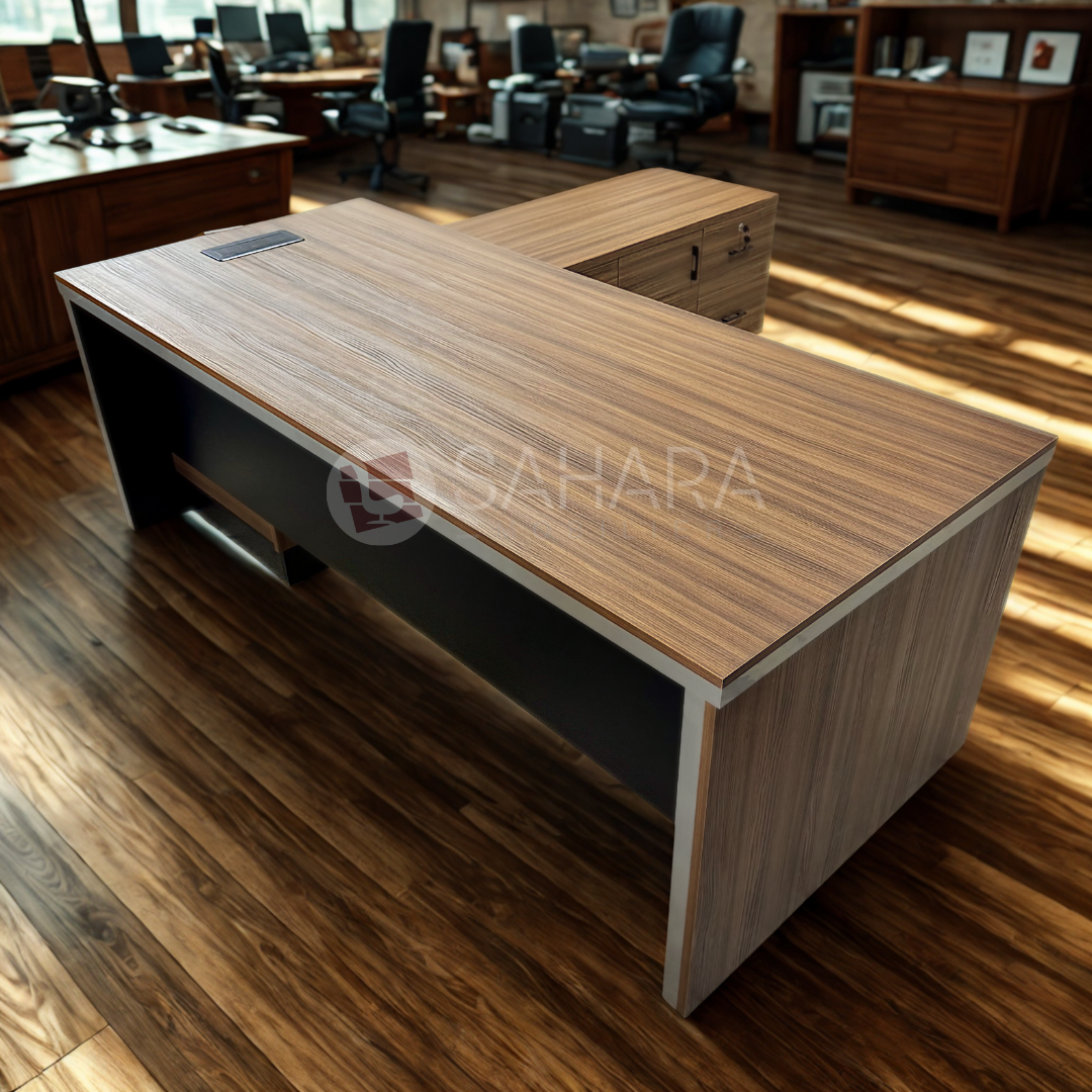 bureau de direction en bois avec retour  mobile contenant des niche avec fermeture à clé